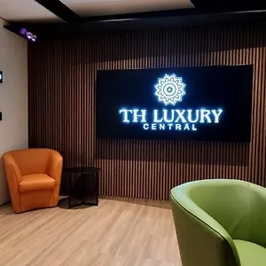Th Luxury Catania
